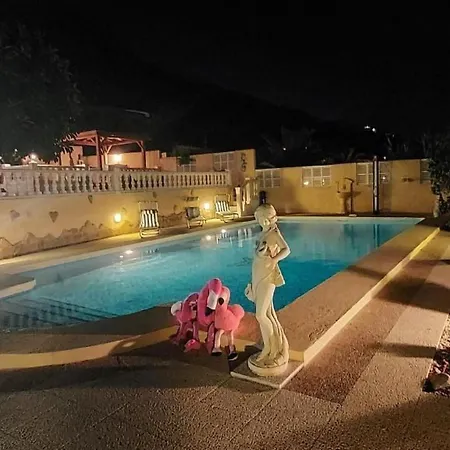 Casa Flamingo By Interhome