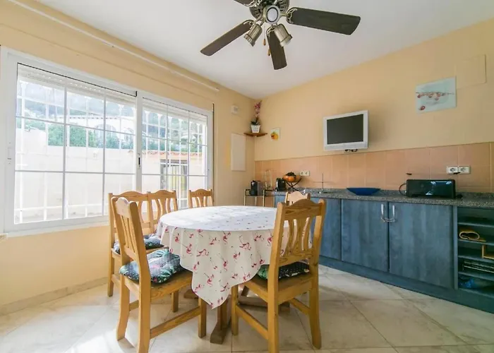 Casa Flamingo By Interhome 卡尔佩